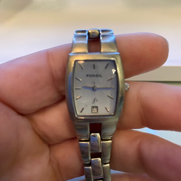 Fossil Watch - Picture 2 of 2